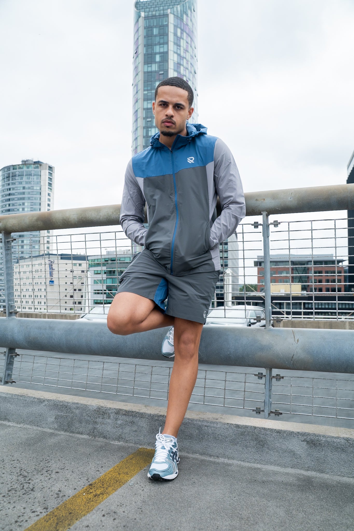 NAVY ABSTRACT WINDBREAKER