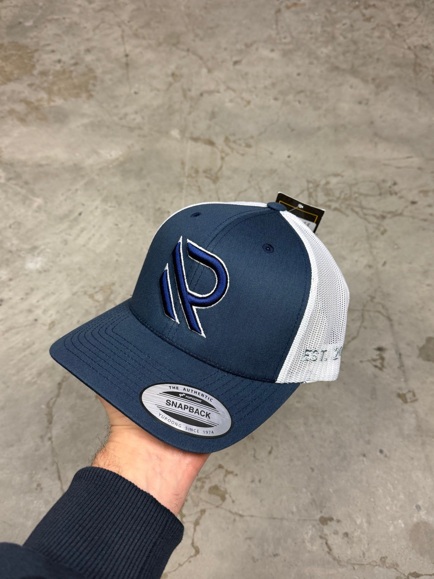 NAVY/WHITE TRUCKER HAT