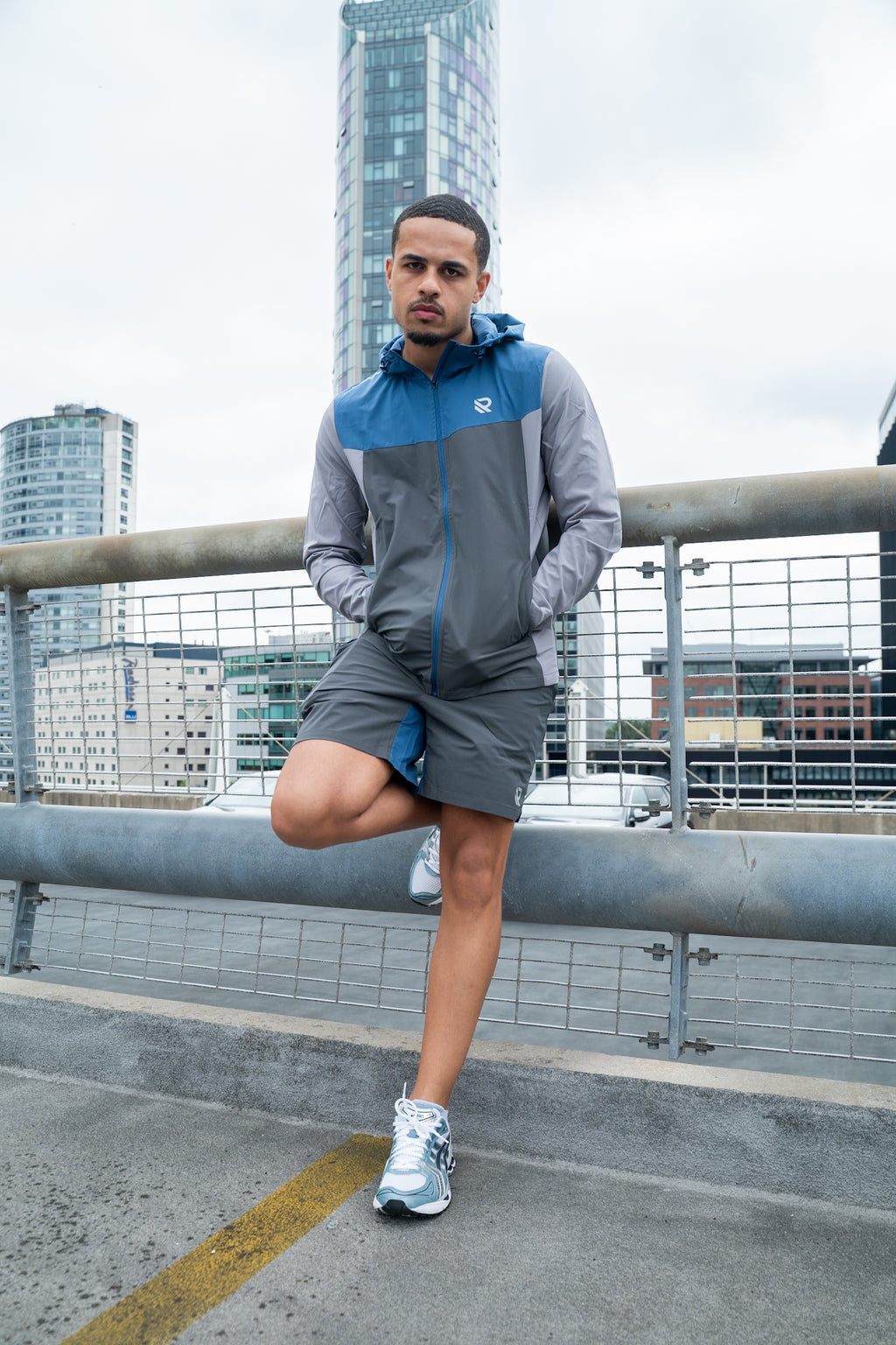 NAVY ABSTRACT WINDBREAKER